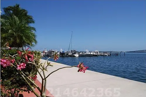 1915 Brickell Ave #C1109 — Photo 6