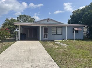 810 Avenue M, Fort Pierce, FL 34950