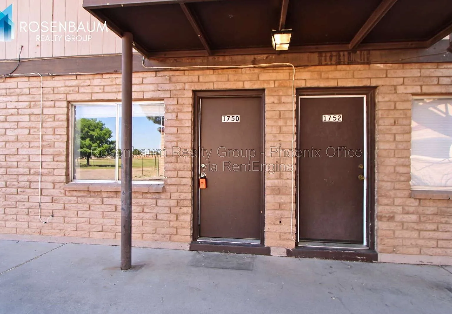 2 bed, 1.0 bath, 848 sqft, $945 — Photo 2