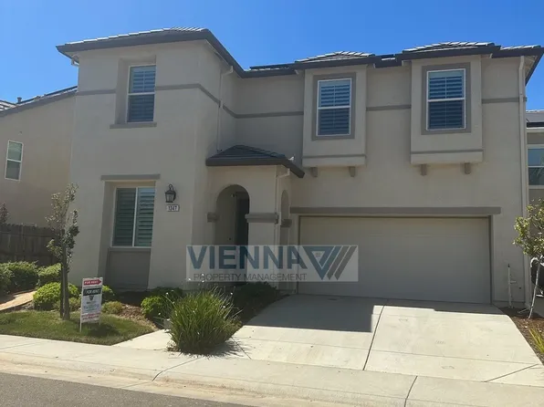 1347 Larkspur Dr, Rocklin, CA 95765