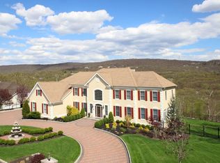 108 Finch Rd, Ringwood, NJ 07456