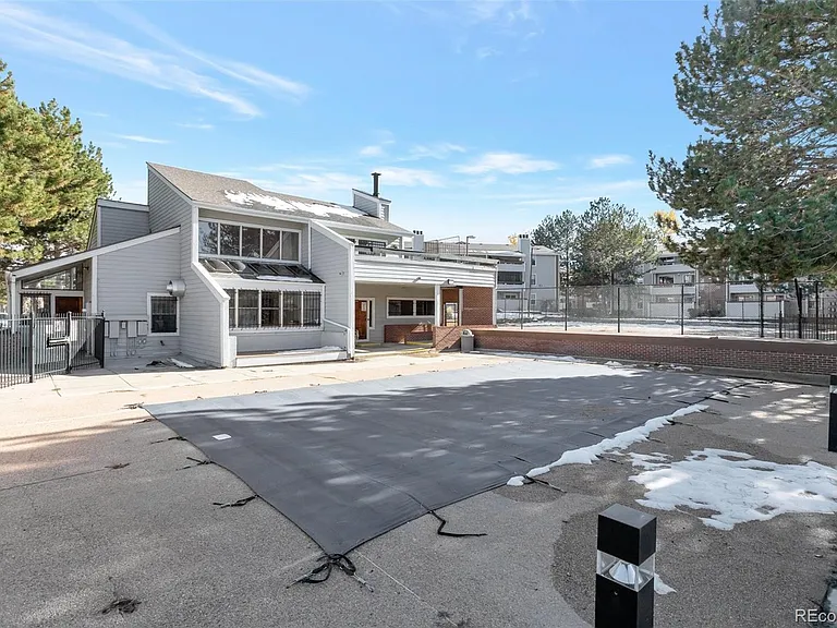 14437 E 1st Dr #B04 — Photo 4