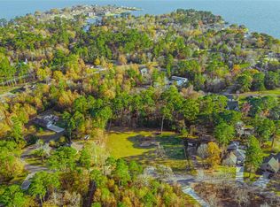 Circle Dr, Onalaska, TX 77360