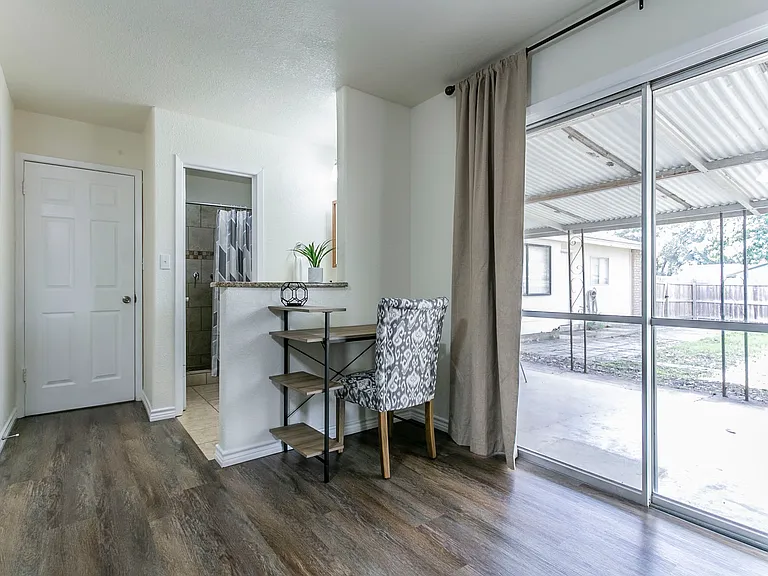 4103 Willow Green Dr — Photo 13