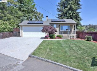 4976 Proctor Rd, Castro Valley, CA 94546