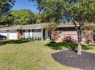 310 Borderbrook Dr, Bryan, TX 77801