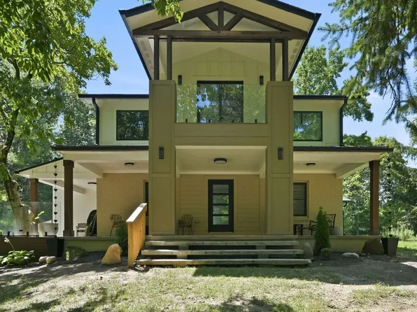 7980-7984 Royal Ave, Zionsville, IN 46077