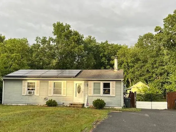 1662 Victory Ave, Williamstown, NJ 08094