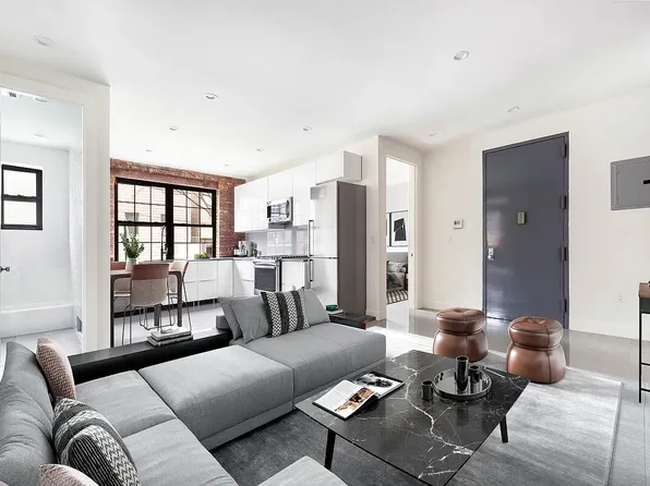 288 Ainslie Street image 1 of 13