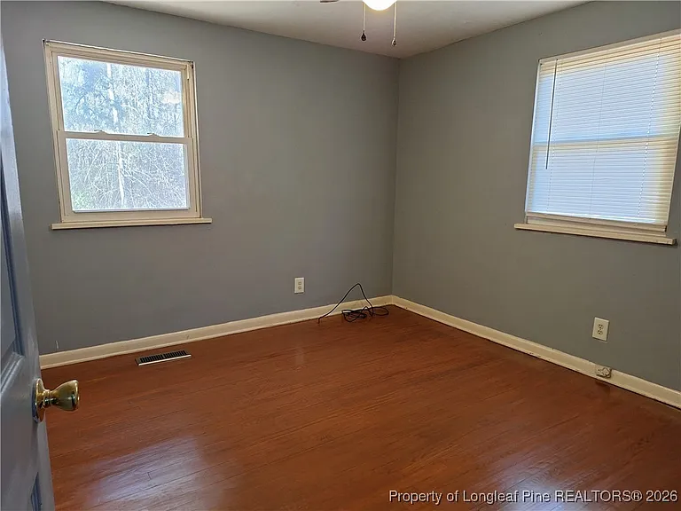 2525 Vestal Ave — Photo 5