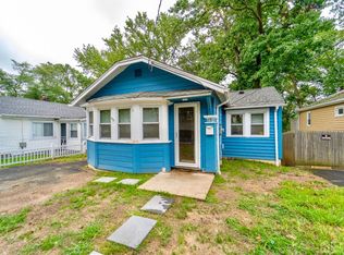 15 Middlesex Blvd, Keyport, NJ 07735