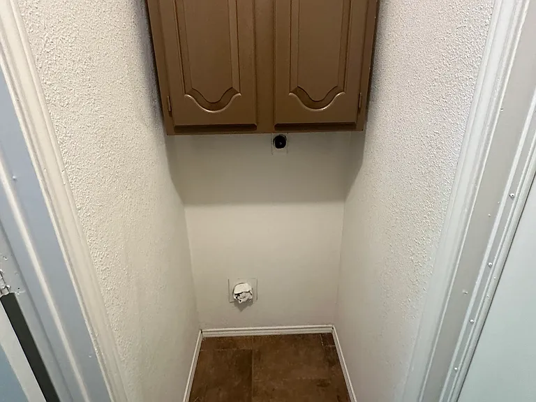 Canyon Cir — Photo 5