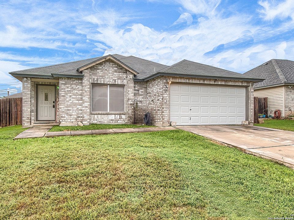 1st image of 7907 BRONZEROCK DR