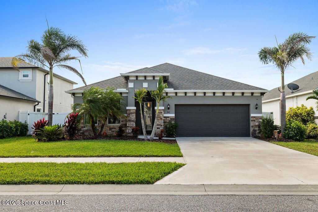 947 Corbin Cir SW