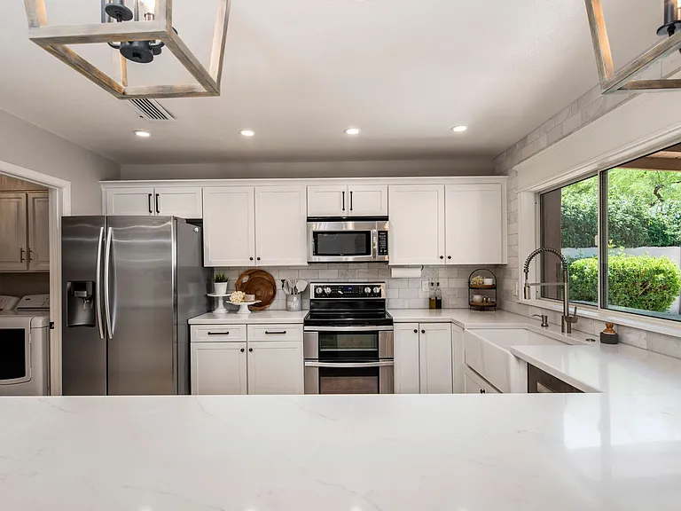 4909 E Sweetwater Ave — Photo 19