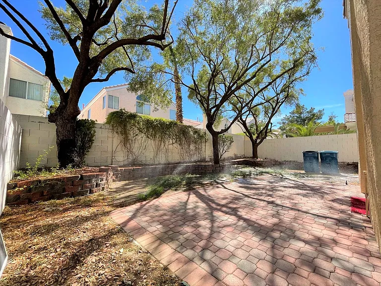 8013 Coral Point Ave — Photo 29