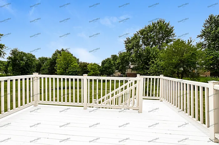 2340 Wharton Ct — Photo 12