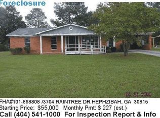 3704 Raintree Dr, Hephzibah, GA 30815