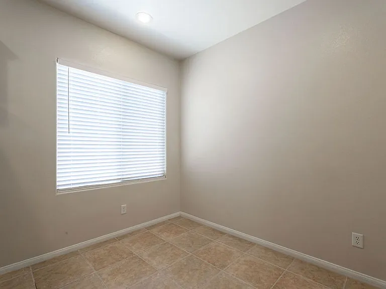 4433 Weitzman Pl — Photo 24