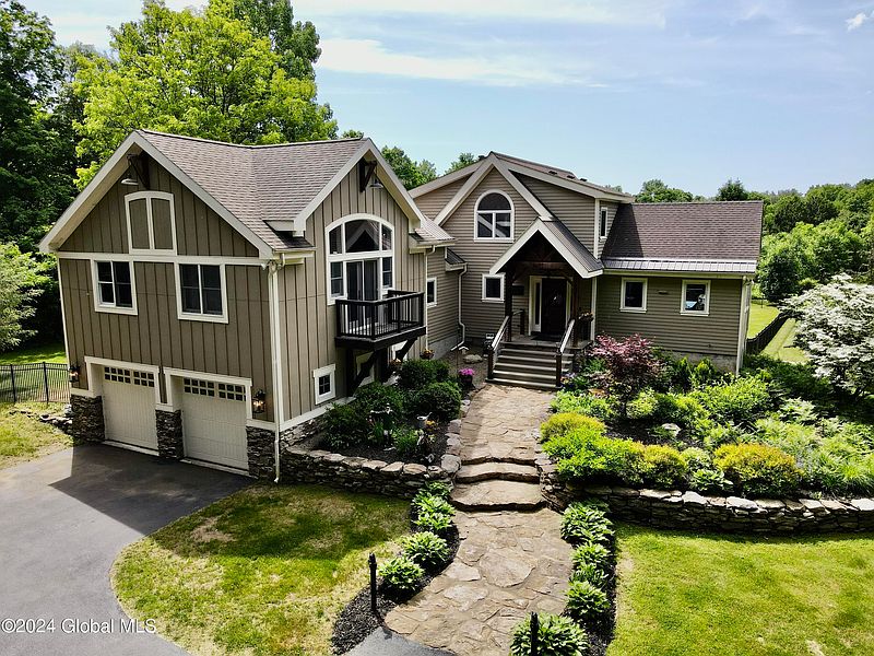 5th image of 15 Middle Grove Road