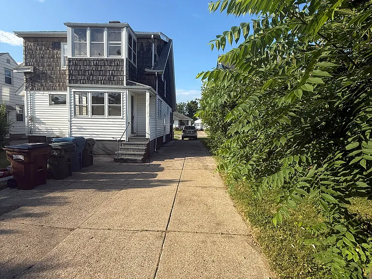 8214 Essen Ave — Photo 19