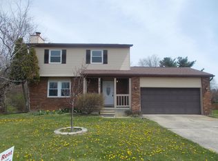 990 Hill Rd N, Pickerington, OH 43147