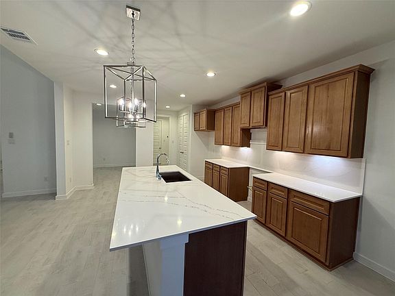 2nd image of 811 Orchard Vale Way