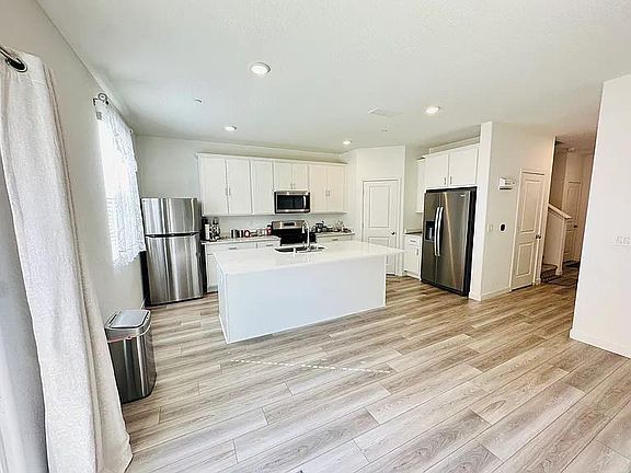 2nd image of 6317 W Willis Ave