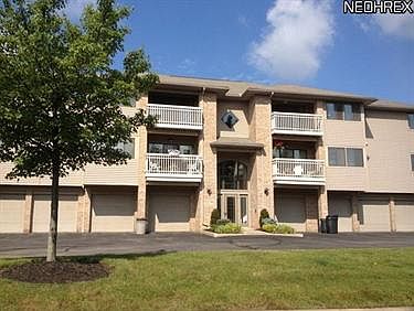 1st image of 3800 Rosemont Blvd APT 105E