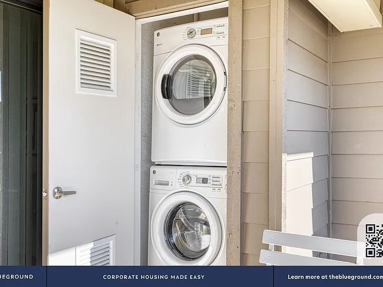Washer/Dryer in Apartment