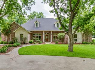 7407 Hampton Dr, Granbury, TX 76049
