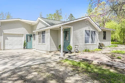 6245 Blue Star Hwy Photo 1