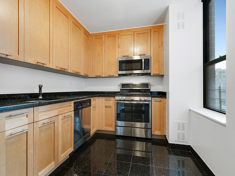 1st image of 247 W 87th St #11D