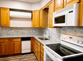 62 W Grand Ave #101, Old Orchard Beach, ME 04064
