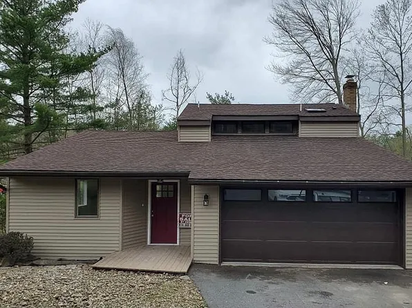 15 Bucco Reef Rd, Du Bois, PA 15801