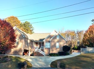 1605 Ridgefield Ln, Birmingham, AL 35215