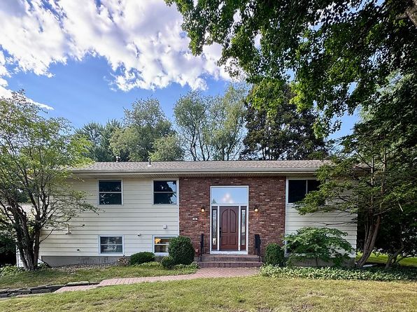 6 County View Rd