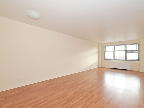 2nd image of 17501 Hillside Ave #8W