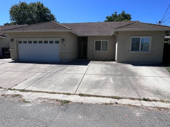 9292 Loma Ln