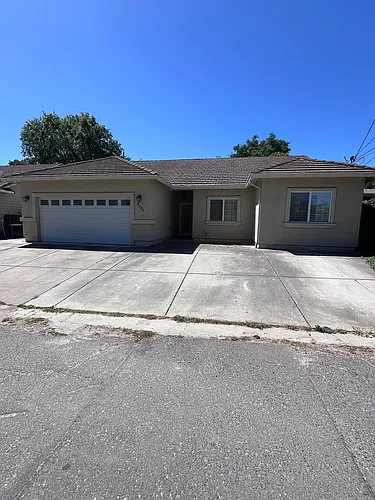 9292 Loma Ln Photo 1