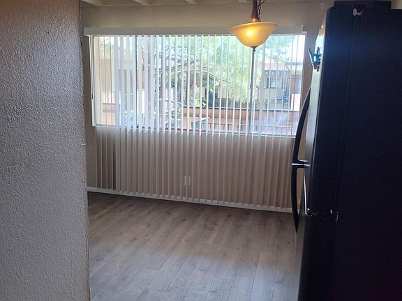 2nd image of 1100 Alvarado Dr SE APT 302