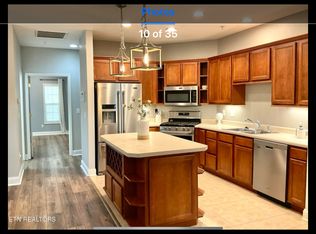 120 Forestberry St, Oak Ridge, TN 37830