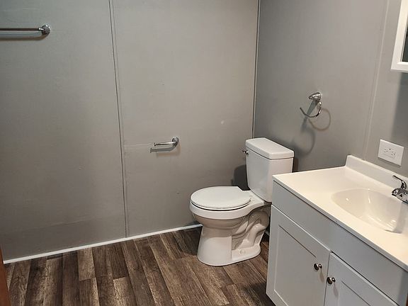 5th image of 402 Elk Trail Dr
