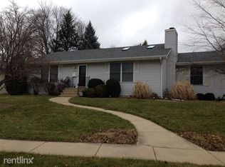 3706 Peterson Ct, Rockford, IL 61108