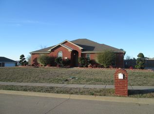 1521 Sunnydale Dr, Midlothian, TX 76065