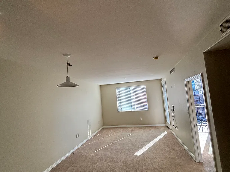 1601 India St #403 — Photo 7