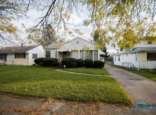 3228 E Manhattan Blvd, Toledo, OH 43611