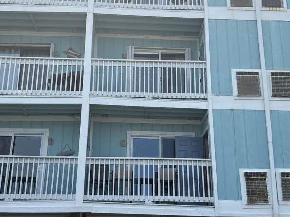 600 Carolina Beach Avenue S Apt 2b, Carolina Beach, NC 28428
