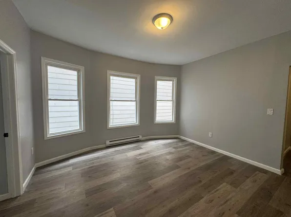 829 Monroe Ave #2L, Scranton, PA 18510