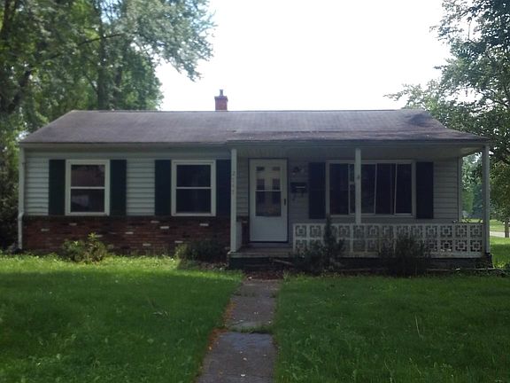 4th image of 2747 Northwest Blvd NW